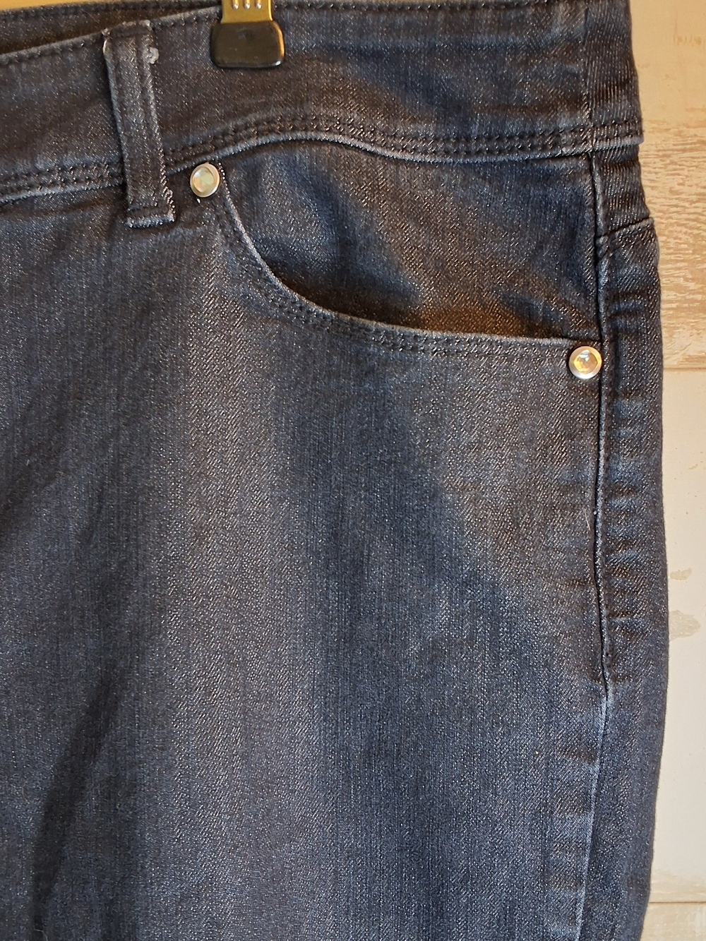 NWT Levi Signature Modern Bootcut Jeans Stretchy Sz 22